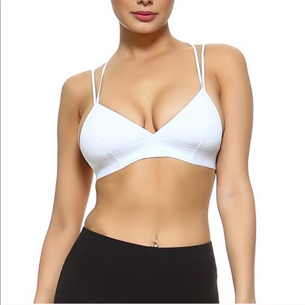NWT YELETE Deep V neck silky bra